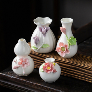 景德鎮(zhèn)手工陶瓷捏花創(chuàng)意小花瓶茶桌清新插花器裝 飾玄關(guān)化妝柜擺件