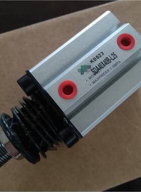 翔云水泥包装机压料头气缸SDA40-40-B-QH583B/CDQ2A32-25-DCM