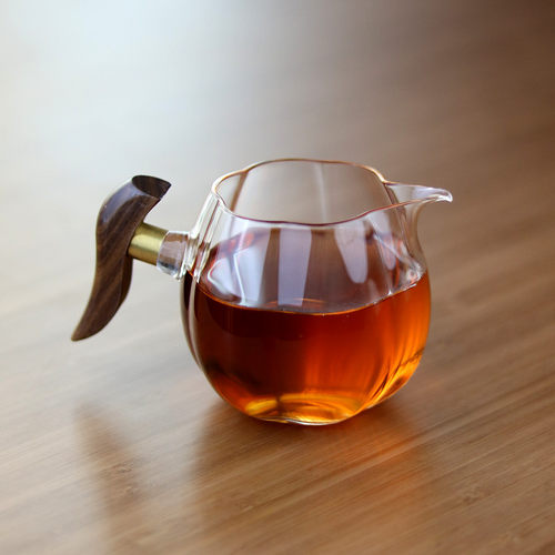 高颜值木柄瓜型公道杯260ml茶海
