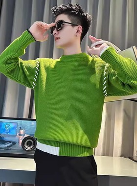 秋冬季绿色毛衣男2025新款撞色针织衫韩版潮流设计感拼接保暖线衣