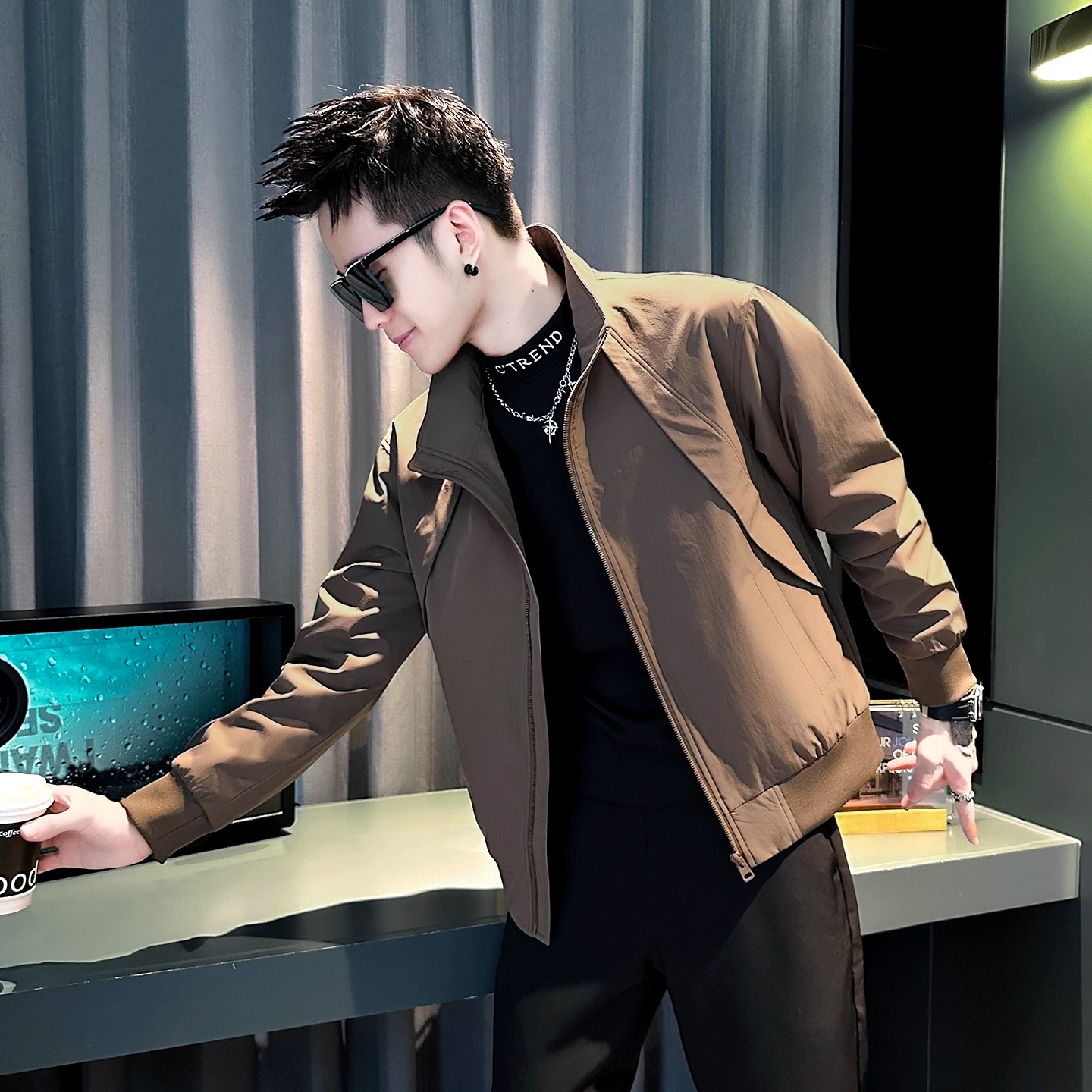 春秋季新款男士纯色拼接立领夹克