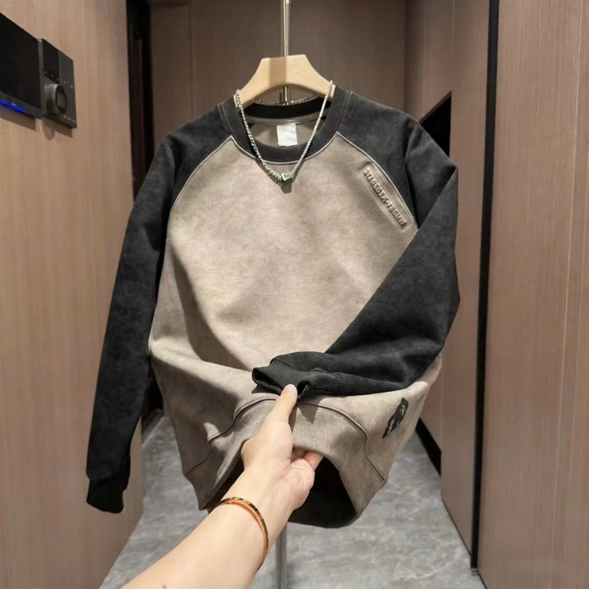 秋冬季新款男士扎染钢印字母卫衣