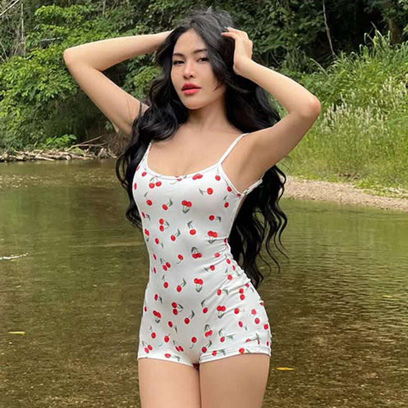 欧美新款樱桃印花吊带连体衣辣妹性感露背紧身包臀显瘦连体裤女夏