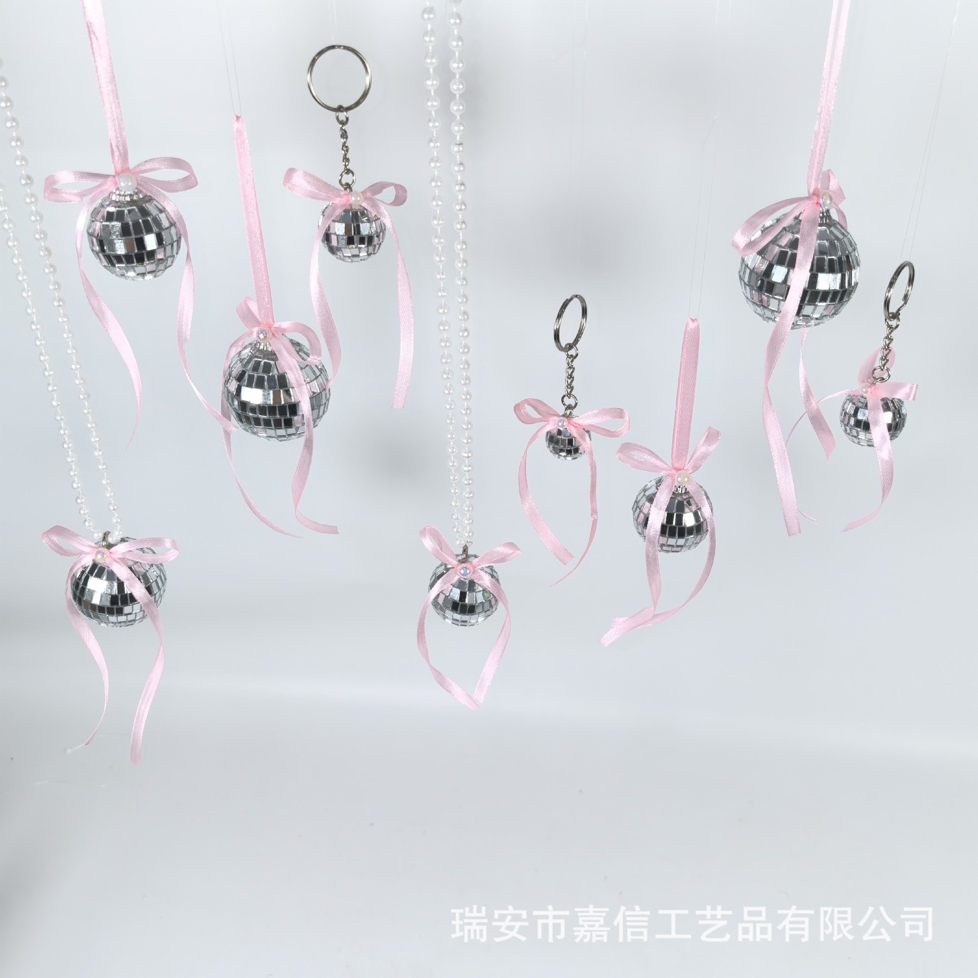 跨境Disco球珍珠蝴蝶结汽车挂件装饰钥匙扣水晶球圣诞水晶装饰
