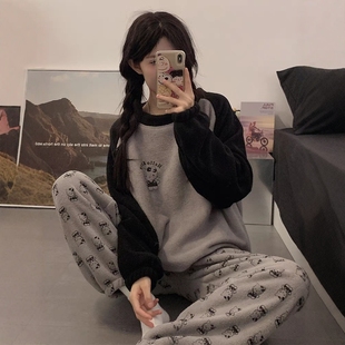 秋冬季珊瑚绒加厚睡衣女kitty猫可爱圆领法兰绒套装可外穿家居服