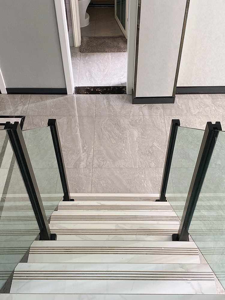 不锈钢平台护栏玻璃楼梯扶手 户外阳台玻璃栏杆围栏 玻璃栏杆立柱