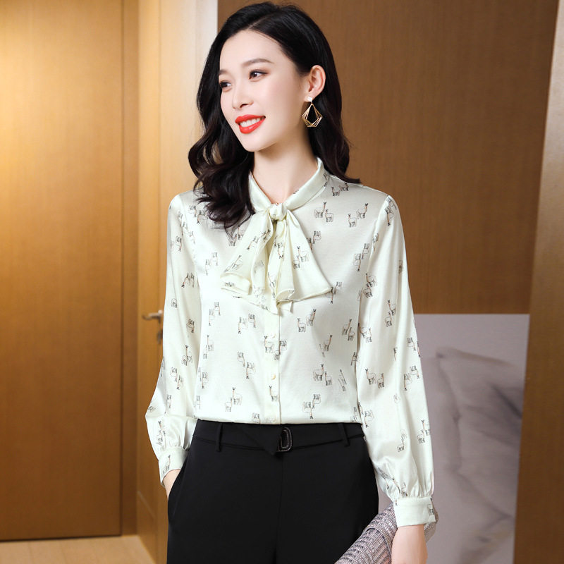 真丝印花蝴蝶结衬衫女