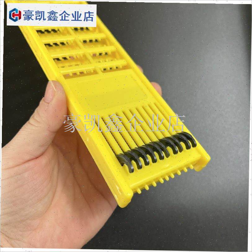 缠线板弹簧式塑料子线板挂钩器子线盒绕线仕挂子U线线板渔具小配.