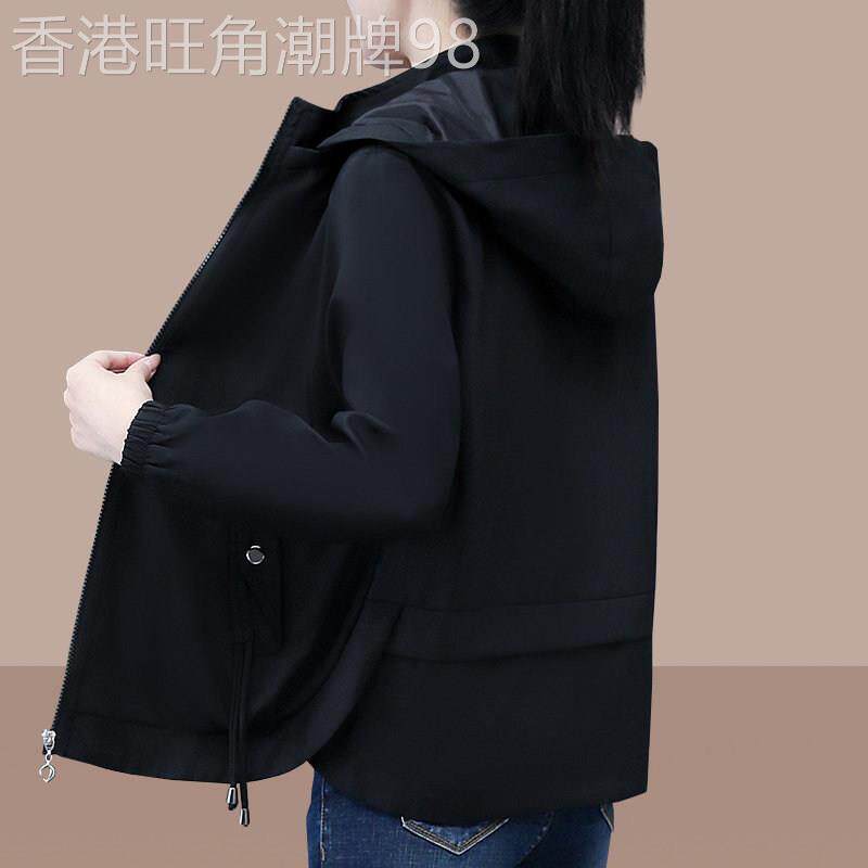 潮牌妈妈外套2026新款春秋中年女装时尚洋气休闲宽松女士短款夹克