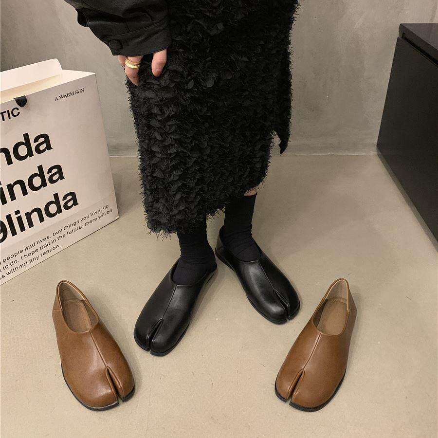 设计感小众猪蹄分趾鞋软底单鞋女鞋子半拖秋冬季平底乐福鞋豆豆鞋