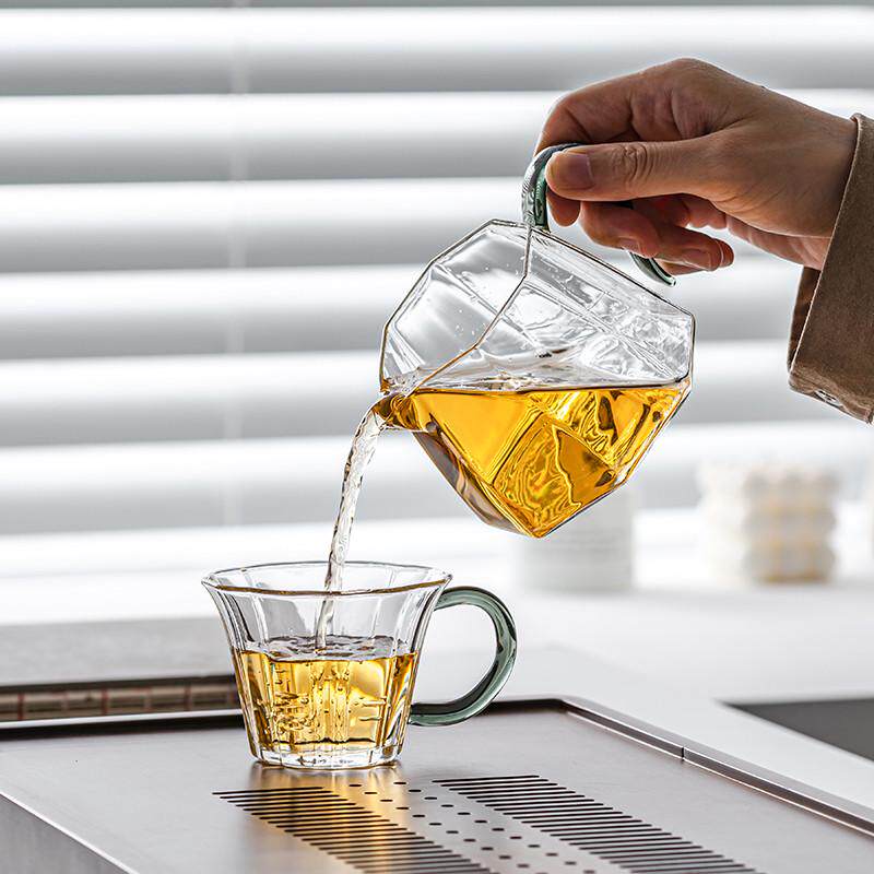 烟灰色八方公道杯茶海分茶器茶具公杯加厚玻璃高档透明大号公平杯图片