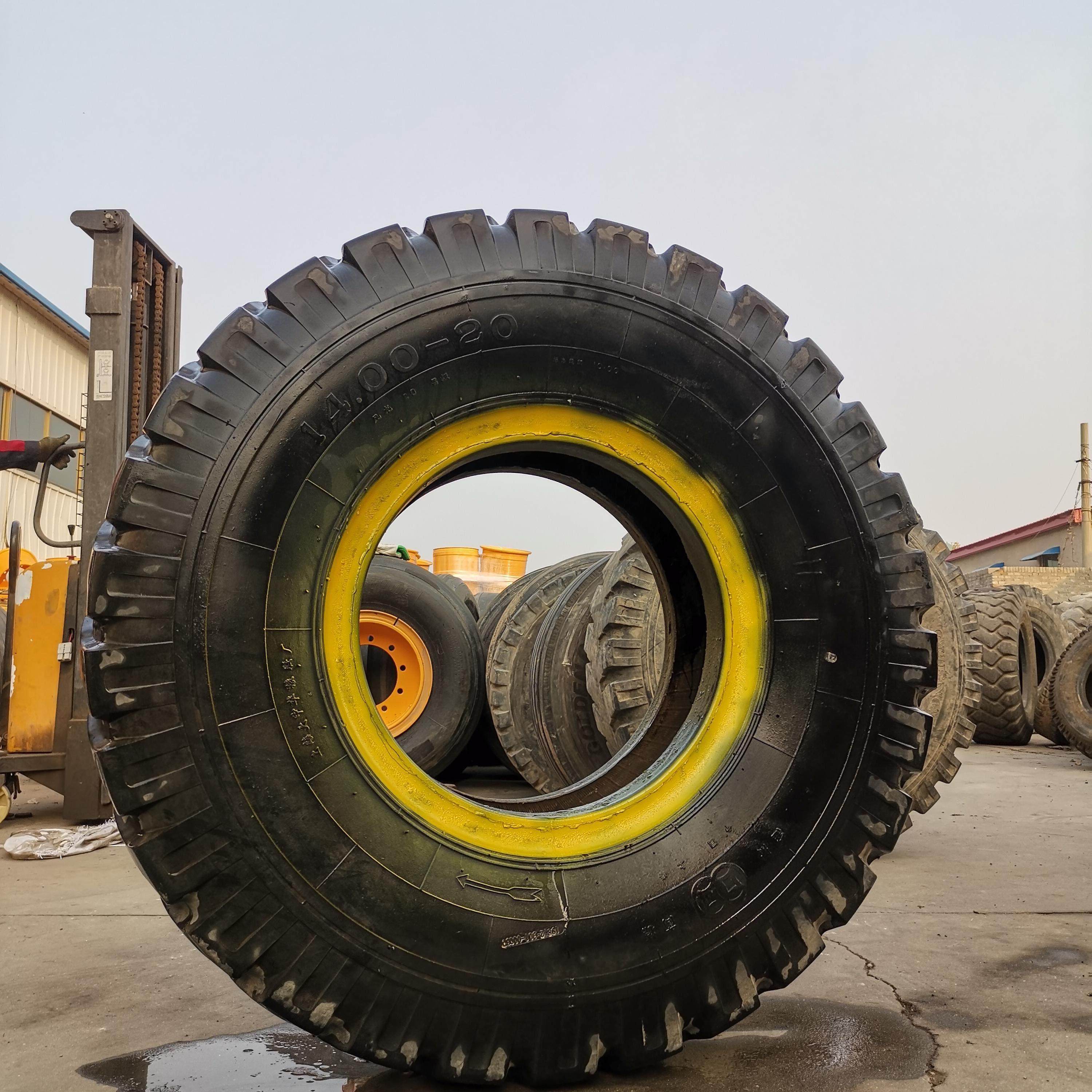 健身胎体能训练胎大锤翻转轮胎旧轮胎训练轮胎,汽车零部件/养护/美容/维保,工程机械轮胎,淘宝优惠券,粉丝福利购,淘宝优惠卷