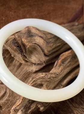 新疆和田白玉细圆条手镯国检证书