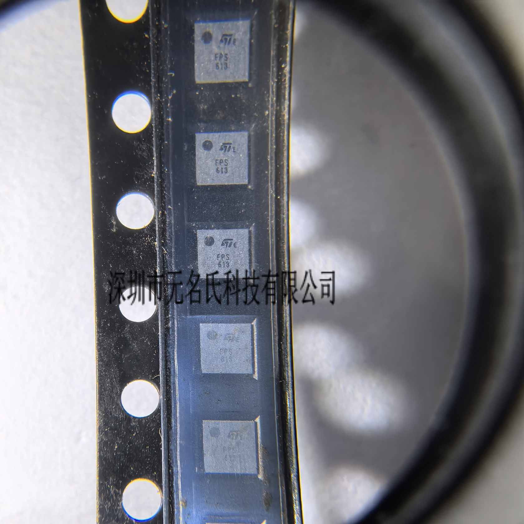 ST高清显示芯片EMIF03-FCI01F2