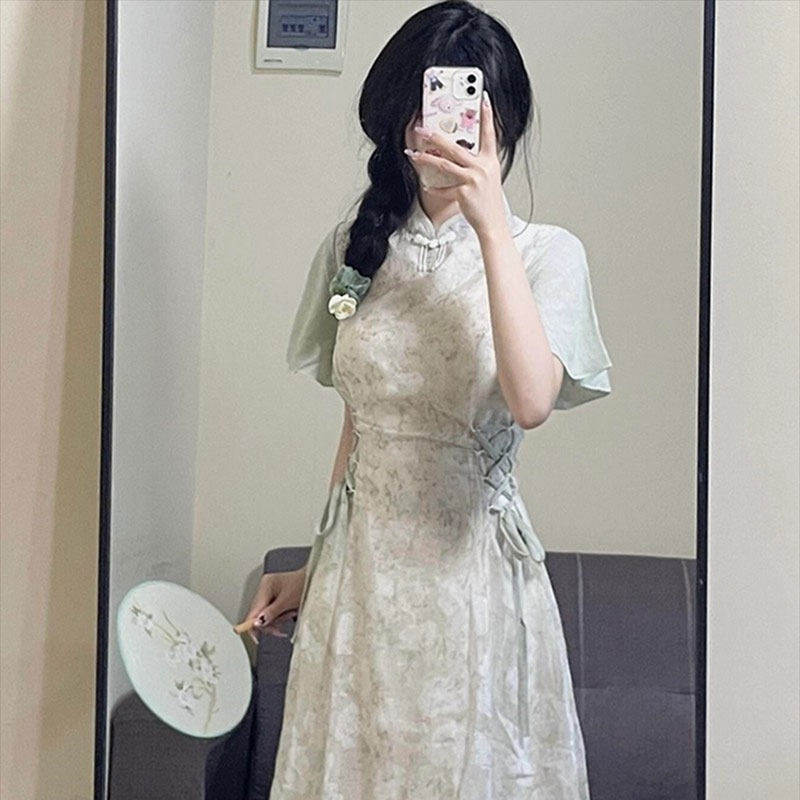 新中式轻国风改良碎花旗袍年轻款女夏季收腰禅意洋装日常可穿