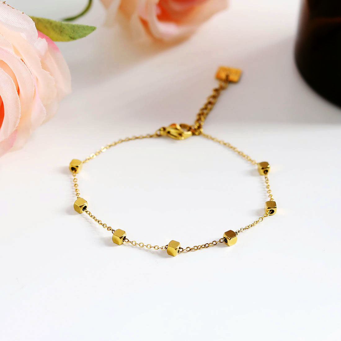 欧美轻奢18k镀金方形珠简约手链