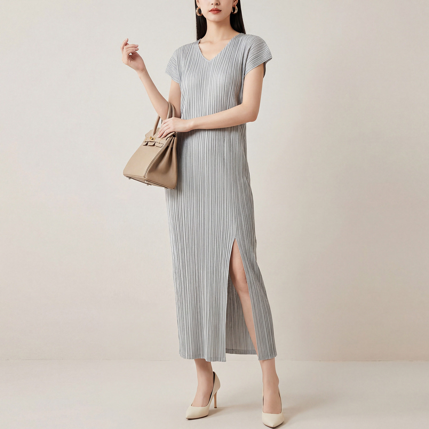 通勤风褶皱性感开叉连衣裙女2026夏季新款V领短袖减龄显瘦中长裙