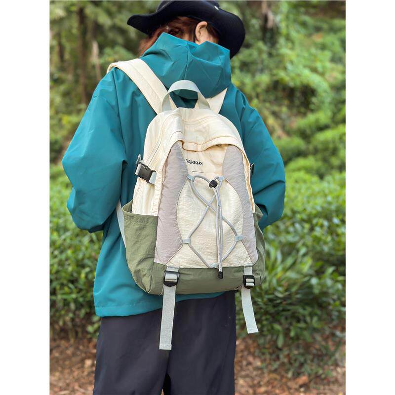 户外旅游轻便登山包爬山徒步旅行包轻量化防泼水运动双肩包女背包