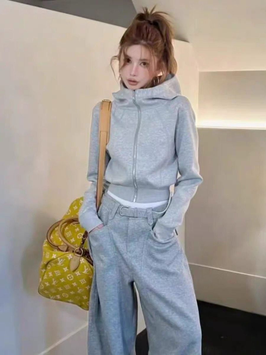 2025秋冬新正反两穿连帽卫衣外套女时尚拉链百搭休闲高级短款上衣,女装/女士精品,时尚套装,淘宝优惠券,粉丝福利购,淘宝优惠卷