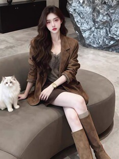 美拉德加厚羽绒棉西装外套女港风冬季高级显瘦气质宽松休闲上衣潮