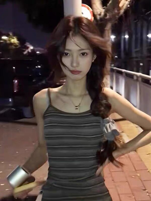 不规则条纹撞色抹胸背心女叠穿