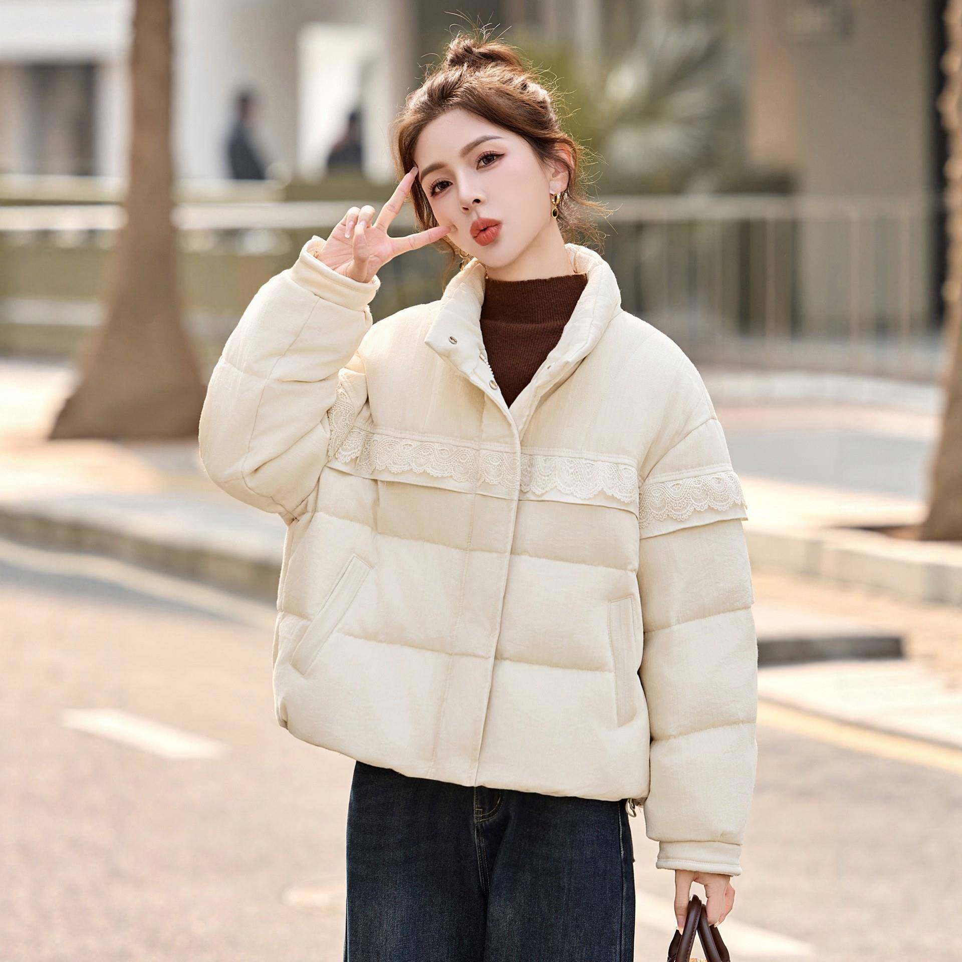 小香风蕾丝花边拼接短款羽绒服女2025冬季立领小个子显瘦保暖外套