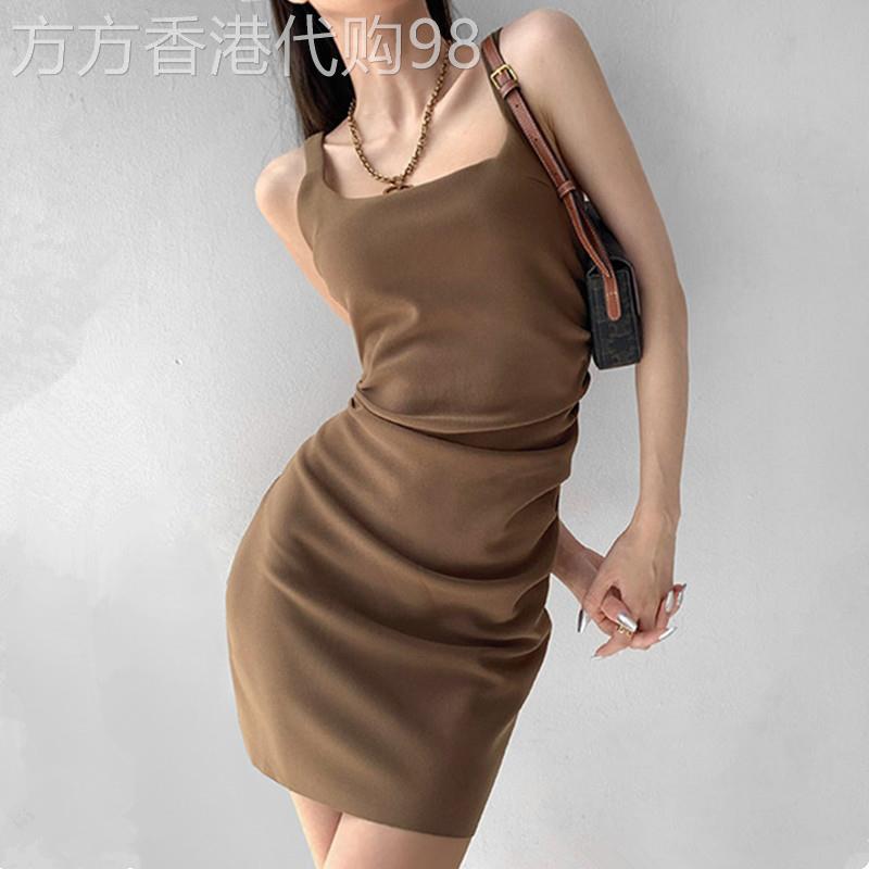 辣妹风方领褶皱包臀连衣裙女修身显瘦收腰美背性感无袖吊带裙短裙