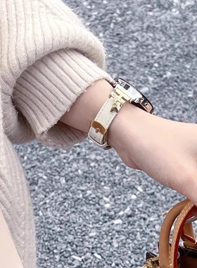 萱芊适用GT6华为gt5表带女watch5手表gt4新款pro女款智能watchgt5高级gt2女士gt3女运动gt小香风gt1皮秋冬通