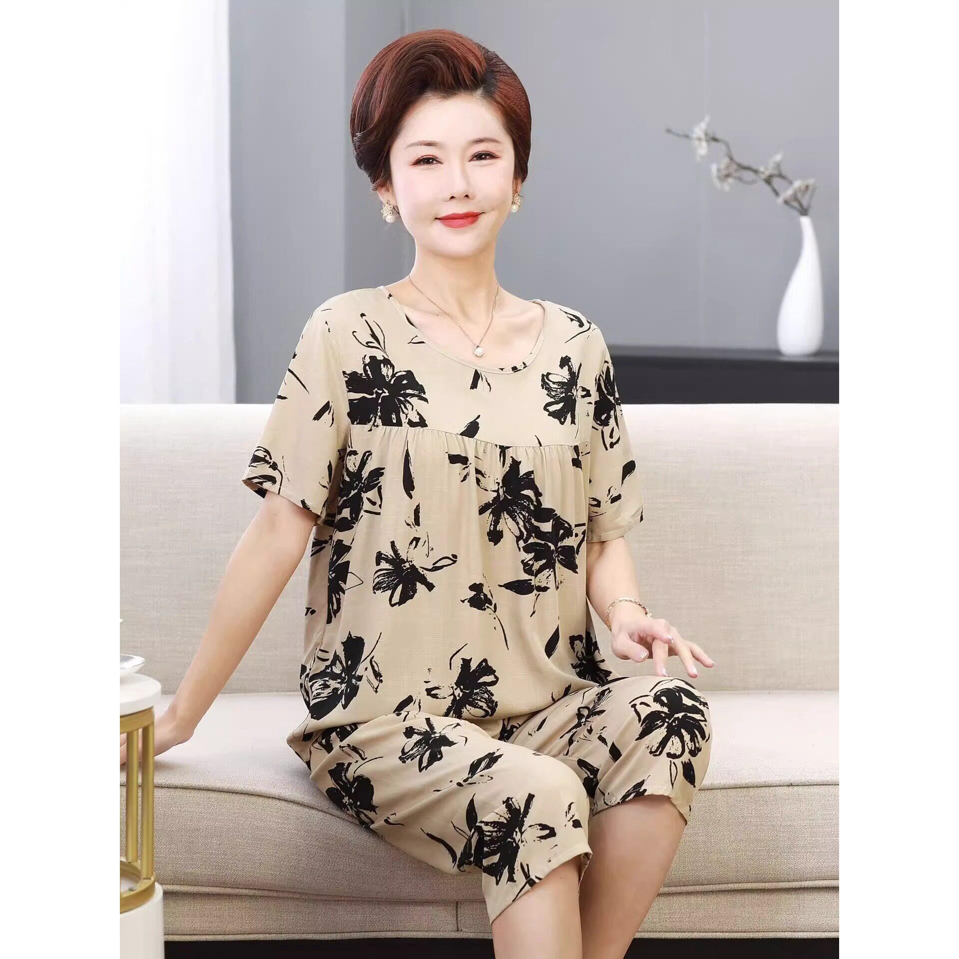 采购产品时尚中老年母亲睡衣，夏季棉丝女式户外短袖七分裤，大码