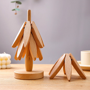 A beech wood ornament with insulation mat, dining table mat