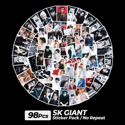 98 SK GIANT albums by Straykids, featuring Li Longfu and Hu
