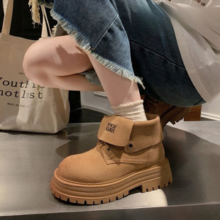 Martin boots 2024 European lapel spring letter moto frosted