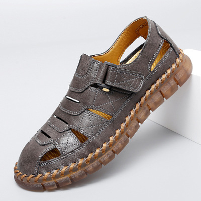 Outdoor Baotou Sandals Men's Wear Leather Hollow Hole Shoes