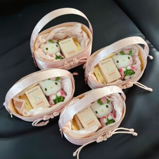 伴娘伴手礼礼盒结婚婚礼送闺蜜宾客新中式2026新款高级感伴郎礼袋