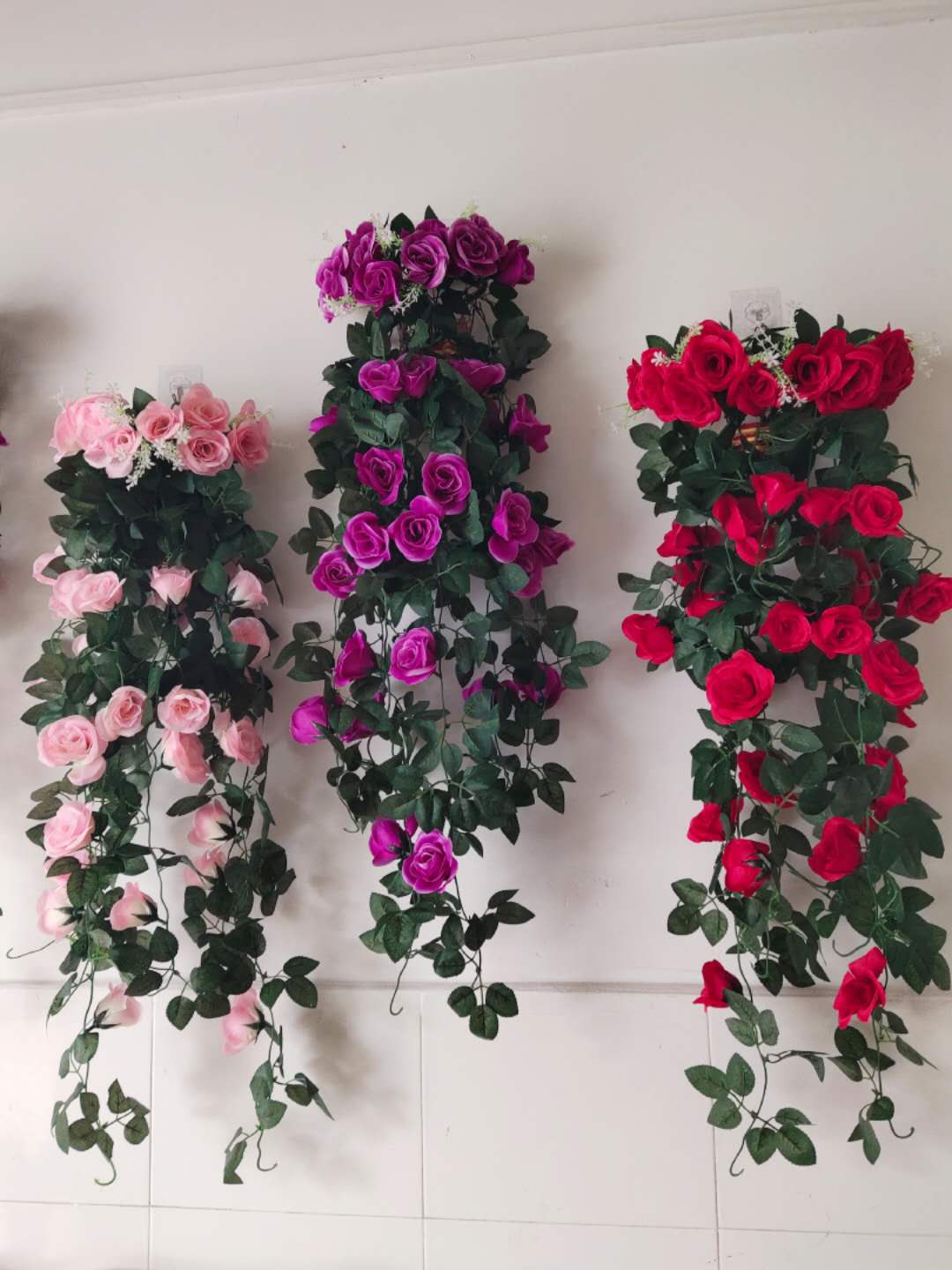 仿真玫瑰花藤条壁挂花篮假花吊兰