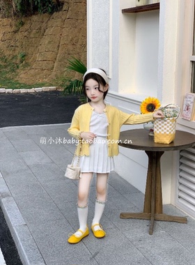 儿童洋气针织衫2026新款韩版女宝宝春款甜美奶黄色花边坑条开衫潮
