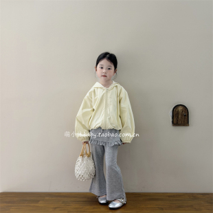 儿童洋气宽松外套2026新款韩版女宝宝春款纯色休闲连帽拉链衫潮
