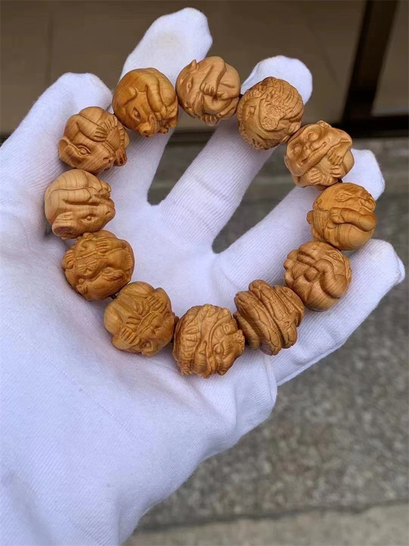 崖柏雕刻十二生肖手串