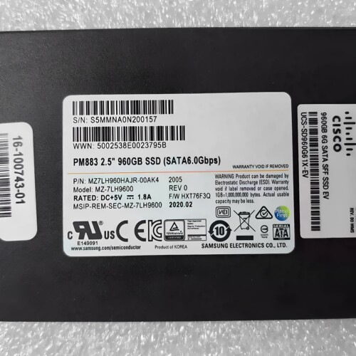 思科UCS-SD960G61X-EV 960G SATA 6GB 2.5服务器固态硬盘M5