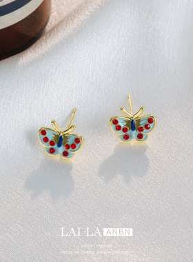 「蓝色蝴蝶岛」复古小蝴蝶耳钉女简约小巧迷你蚊香盘耳夹女无耳洞