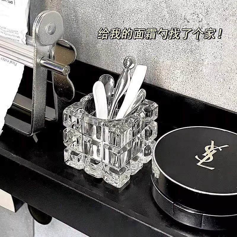 日本面膜勺子固定器面霜挖取勺玻璃镜柜桌面化妆眼霜挑棒刷收纳盒,收纳整理,桌面收纳盒,淘宝优惠券,粉丝福利购,淘宝优惠卷