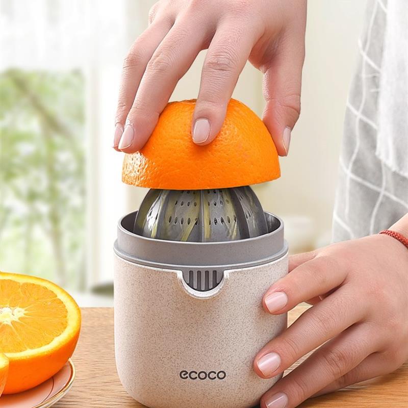 日本进口品质简易手动榨汁机小型便携式家用橙汁压榨器水果橙子