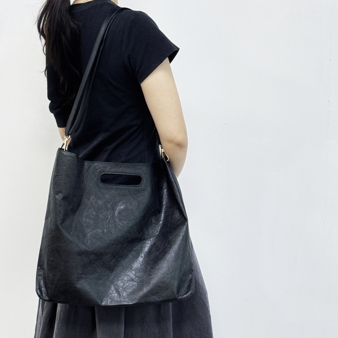 超轻便抗水褶皱杜邦牛皮纸手拎包女托特包斜挎包男手提电脑包大号