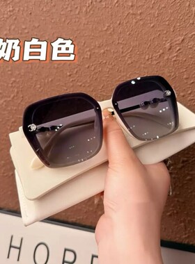 也古高清偏光高定细闪自带妆容感墨镜防紫外线显脸小太阳镜美琳