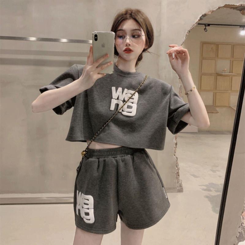 休闲运动套装女夏季2025新款时尚洋气短袖卫衣阔腿短裤跑步两件套