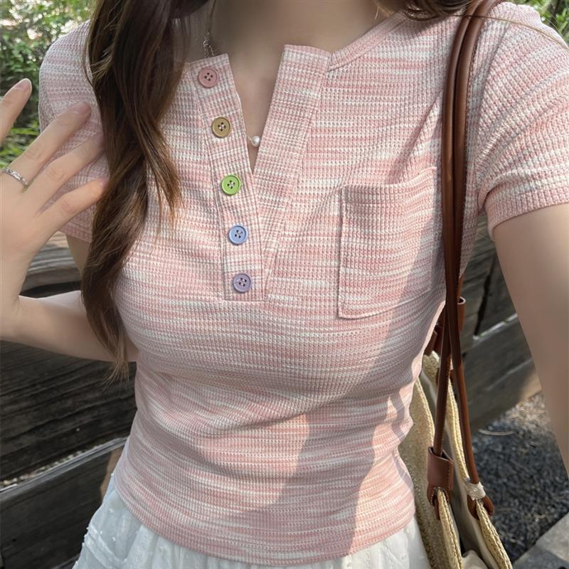 多巴胺彩虹V领短袖T恤女夏季大码微胖mm显瘦减龄甜辣小衫正肩上衣