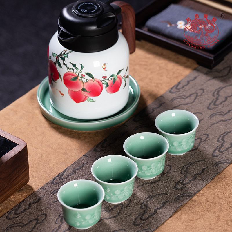 龙泉青瓷功夫茶具套装家用焖泡茶壶老白茶大师保温九桃五福小茶杯