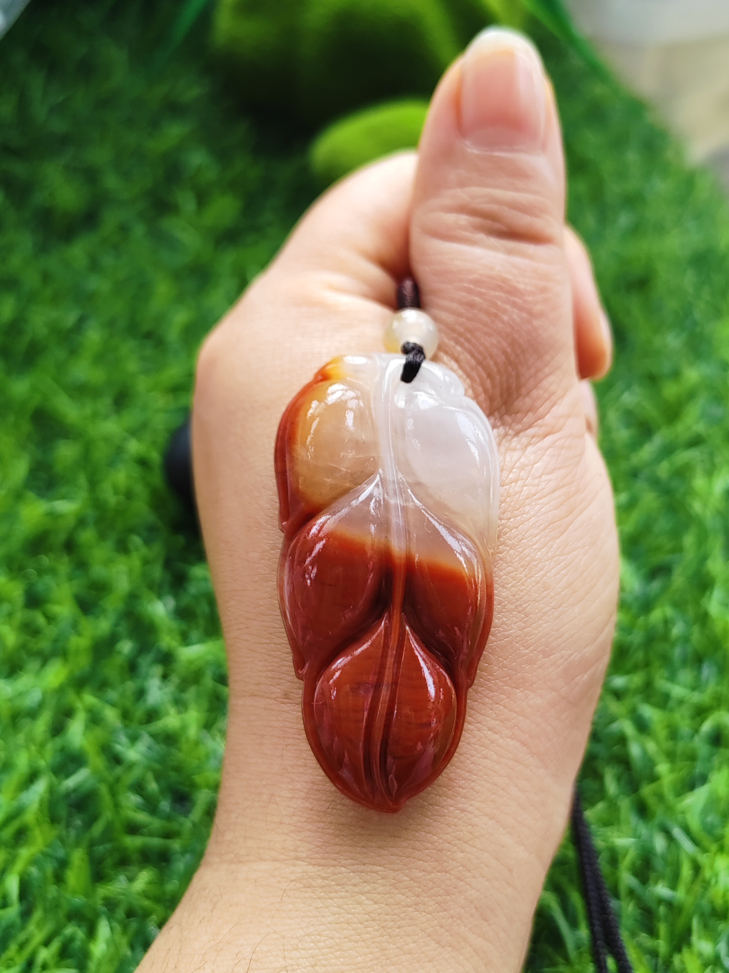 家大业大纯天然玉石大叶子正品黄龙玉树叶毛衣链51*26*8mm