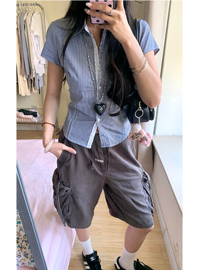 美式复古紫色多口袋工装牛仔裤女冬季街头修身显瘦宽松阔腿短裤子