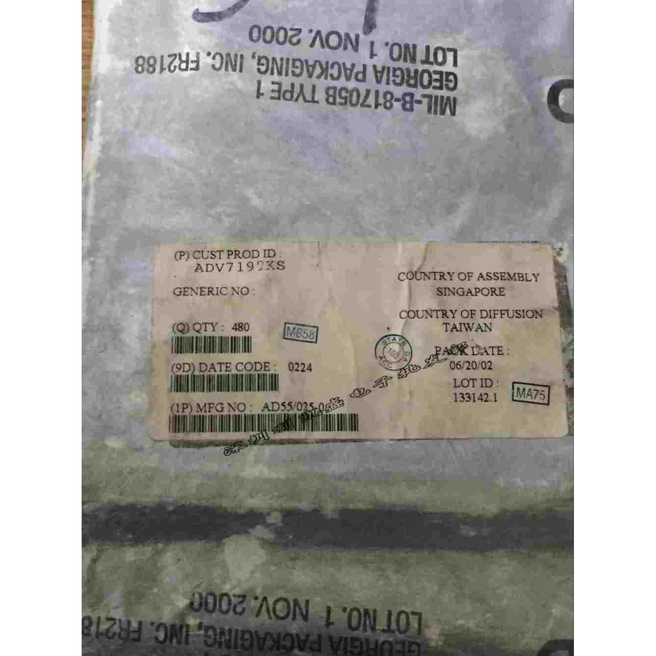 现货 ADV7199 ADV7199KS QFP-52 模数转换器 原装正品 1包480个